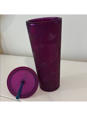Starbucks Spring 2024 Purple Pearl Shell Mermaid Siren Scales Venti Tumbler 24oz